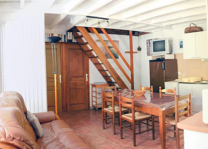 4 Personnes Vue Sur Le Des Graves - Vallee De La Jordanne,aurillac,cantal,auvergne Ferienhaus